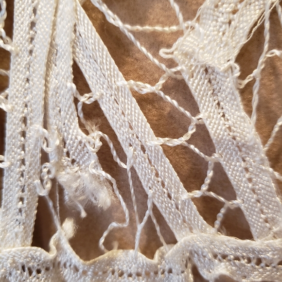 Stone Cold Fox, white lace dress with nude slip. Size 2. (Tag says 1. Fits a 2). - Picture 10 of 12